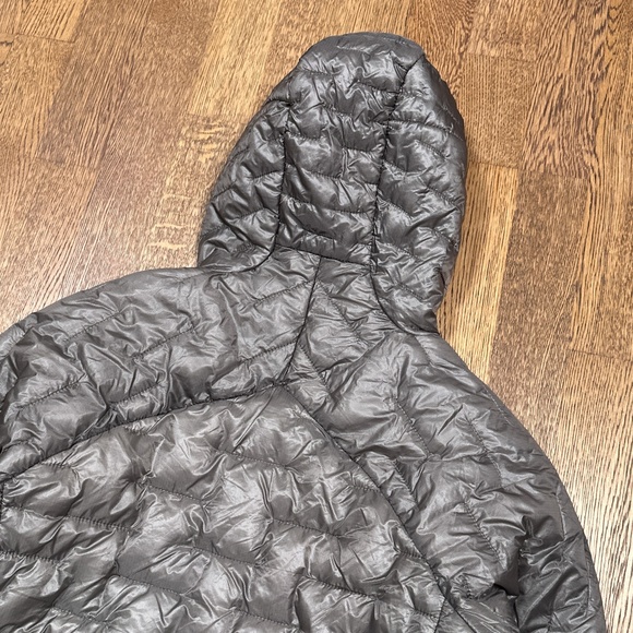 Patagonia Micro Puff Insulated Synthetic Puffer Gray Hooded Jacket Womens Small - Picture 4 of 9